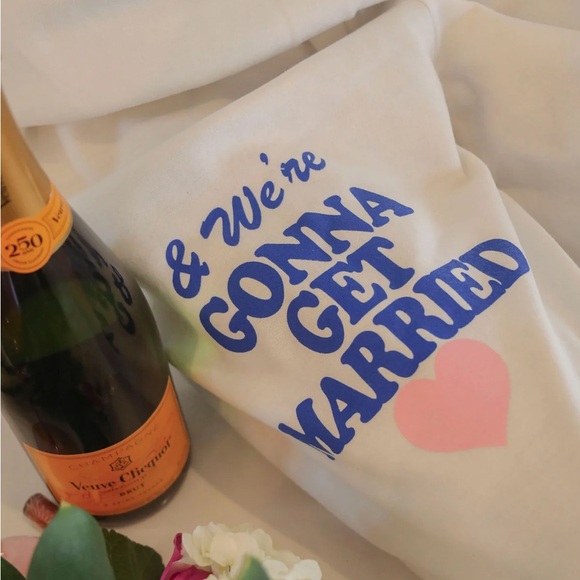 *24 HOUR SALE* Going To The Chapel White Sweatpants Set - Picture 10 of 11